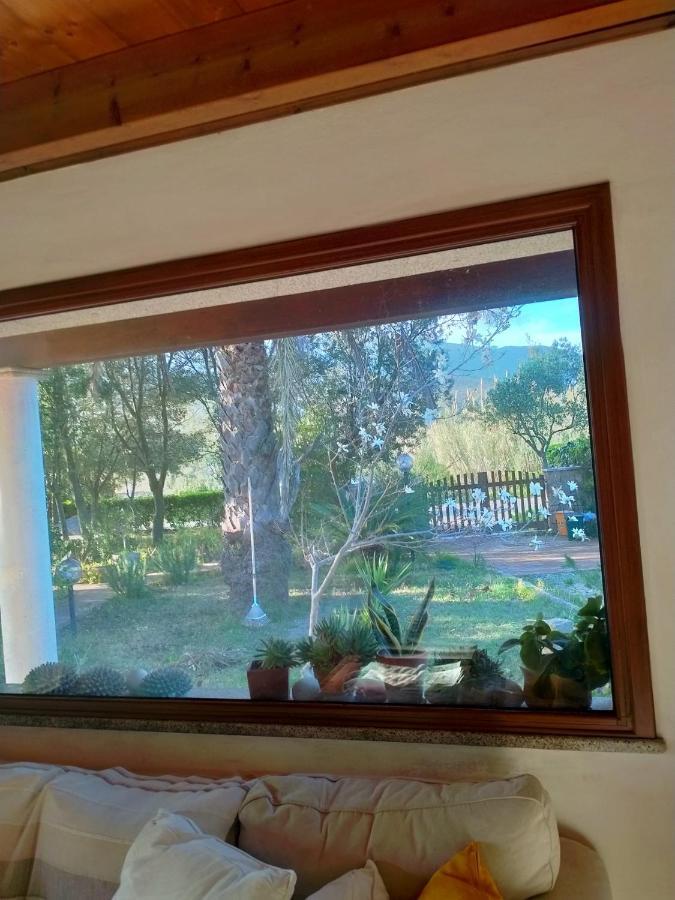 Casa Armas Pension Buggerru Buitenkant foto