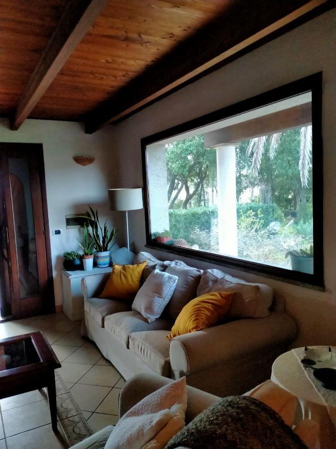 Casa Armas Pension Buggerru Buitenkant foto